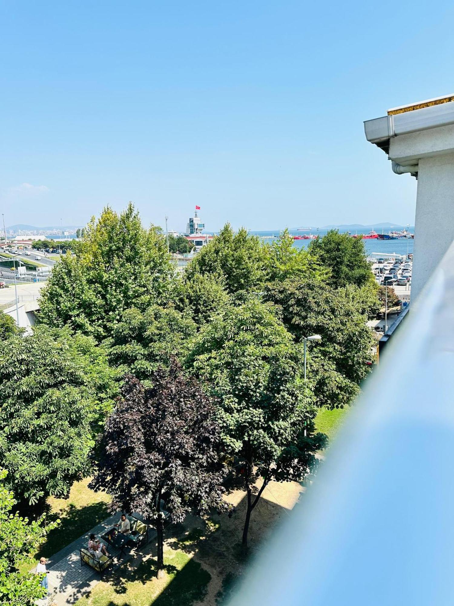 Avrasyaqueen Hotel Istanbul Exteriör bild